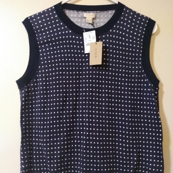 crew neck sweater vest